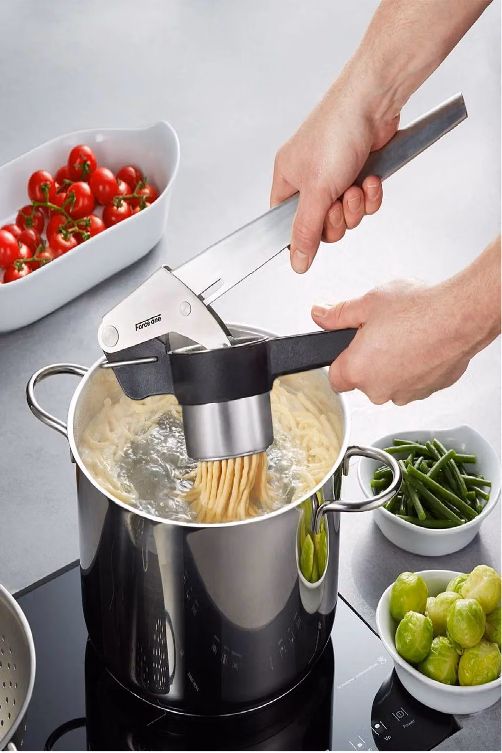 Gefu Force One Multi-Purpose Food Press and Potato Ricer in Silver – 4