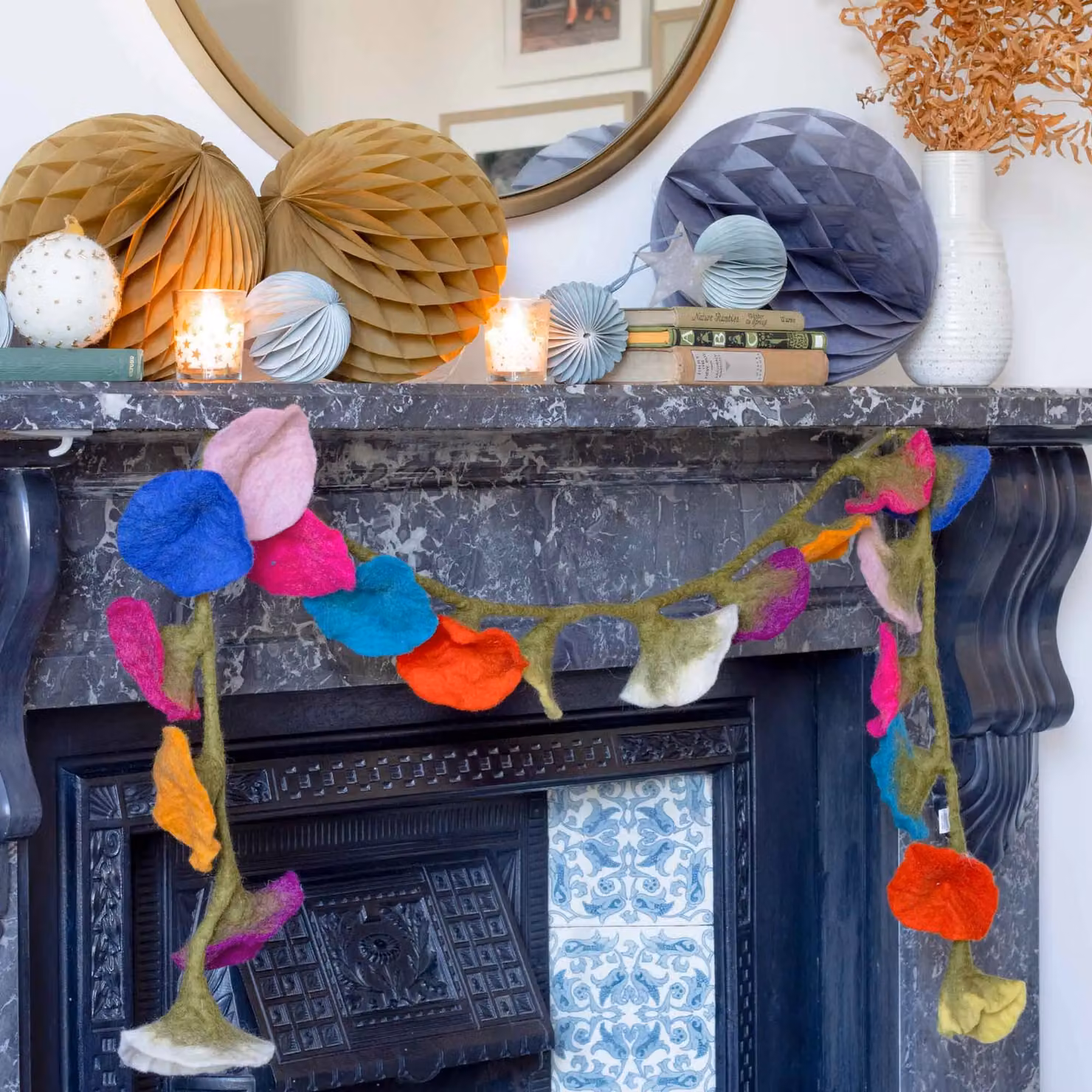 Paper High Handcrafted Felt Flower Garland, Multicoloured, Length: 160 cm – 3