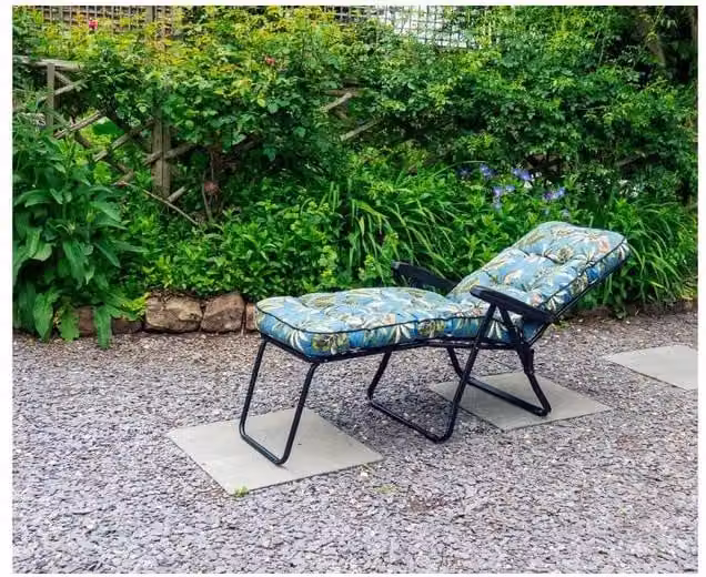 Glendale Garden & Leisure Ltd Tropical Blue Deluxe Lounger with Floral Weatherproof Cushions – 1
