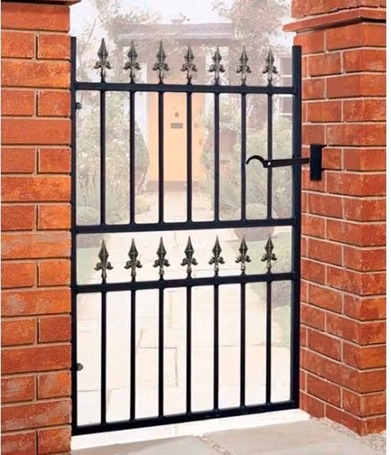 Burbage Iron Craft Corfe Premium Range Spear Top Single Gate in Black, W: 99.1 cm, H: 116.8 cm