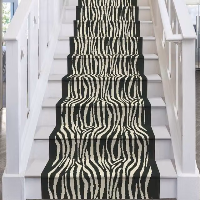 runrug Savannah Stair Runner Carpet in Black, W: 70 cm x L: 510 cm – 1