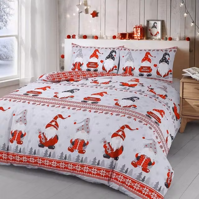 Velosso Xmas Gonks Red Cotton Rich Printed Duvet Cover and Pillowcase Set, W/D/H: 200 x 200 cm and 50 x 75 cm