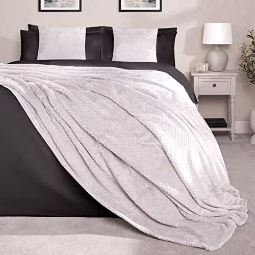 Dreamscene Silver Grey Waffle Honeycomb Mink Fleece Throw, W/D/H: 125 x 150 cm – 2