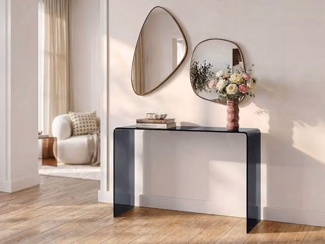 Vente-unique ALONZO Curved Smoked Tempered Glass Console Table in Black and Transparent, W/D/H: 80 x 35 x 75 cm