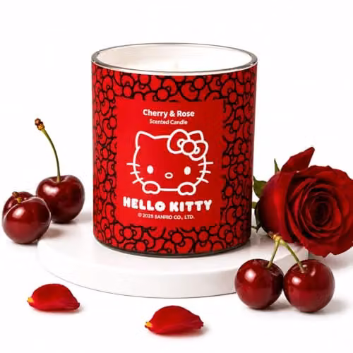 Hello Kitty Scented Candle Cherry and Rose, 213g – 1