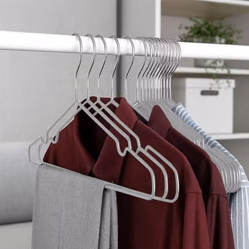 Keplin 20 Pack Heavy Duty Rubber Coated Metal Clothes Hangers in Grey – 5