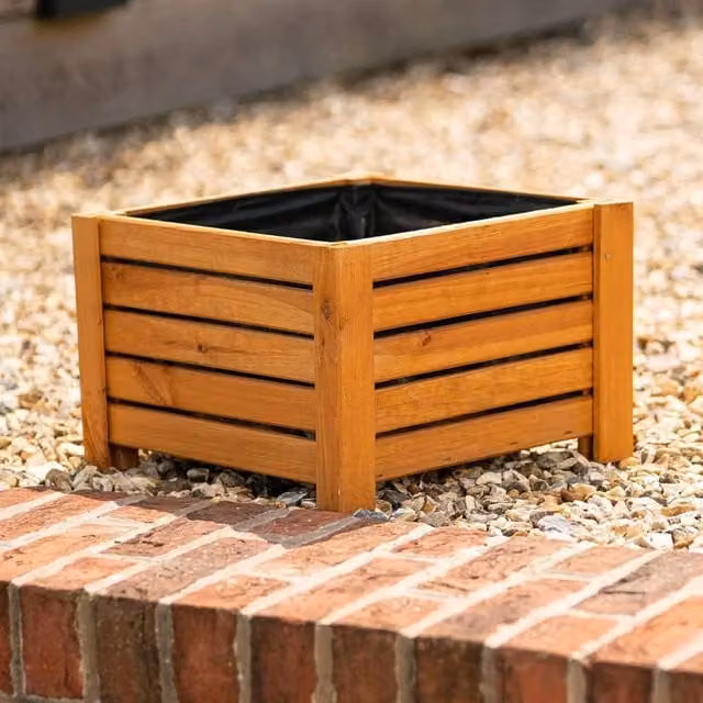 Primrose Brown Wooden Ornamental Garden Planter Tub