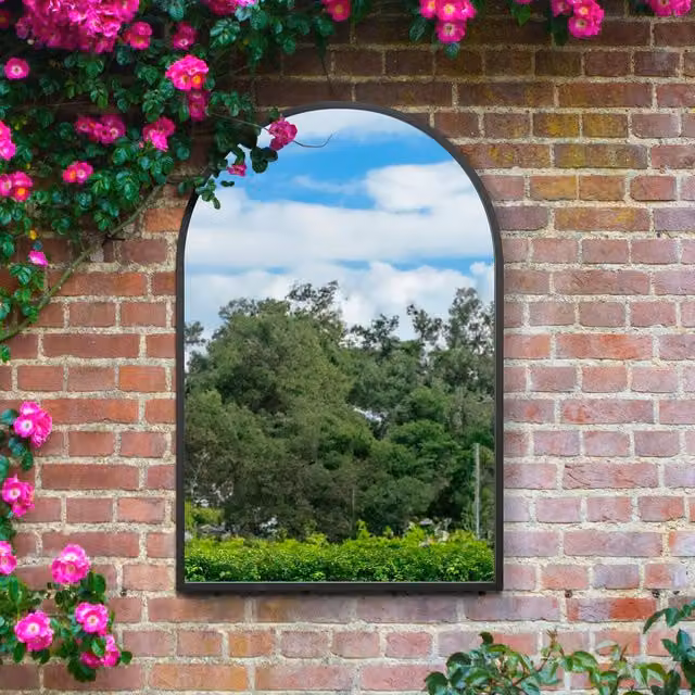 MirrorOutlet Arcus Metal Framed Arched Garden Wall Mirror in Black, Height: 120 cm