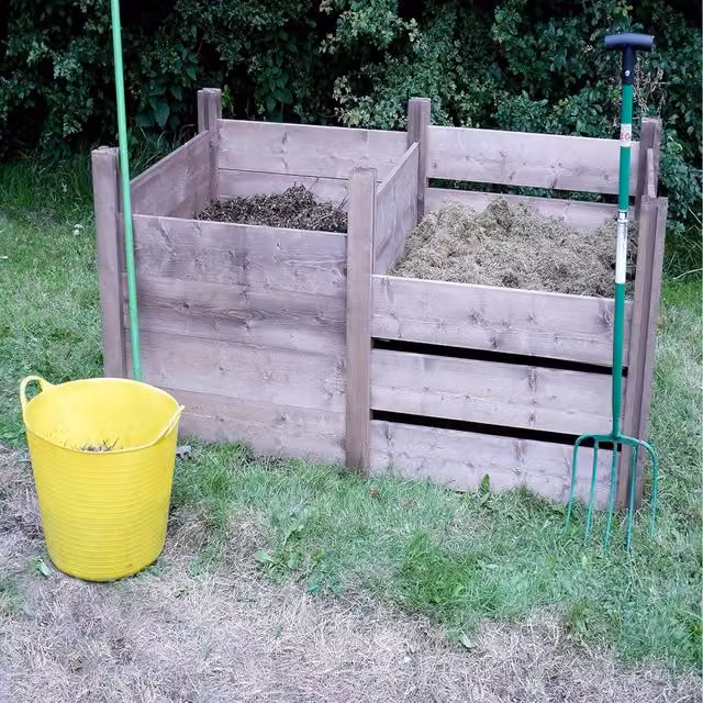 Suttons Modular Square Wood Compost Bin, Brown, 1146l