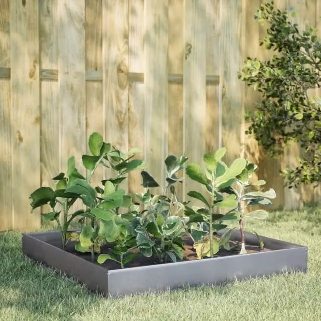 Berkfield Home Garden Galvanised Steel Raised Bed in Silver, W/D/H: 100 x 100 x 26 cm – 1