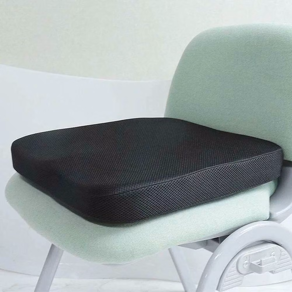 FLAVORA Ergonomic Memory Foam Orthopedic Chair Pad in Black, W: 100 cm x L: 190 cm – 2