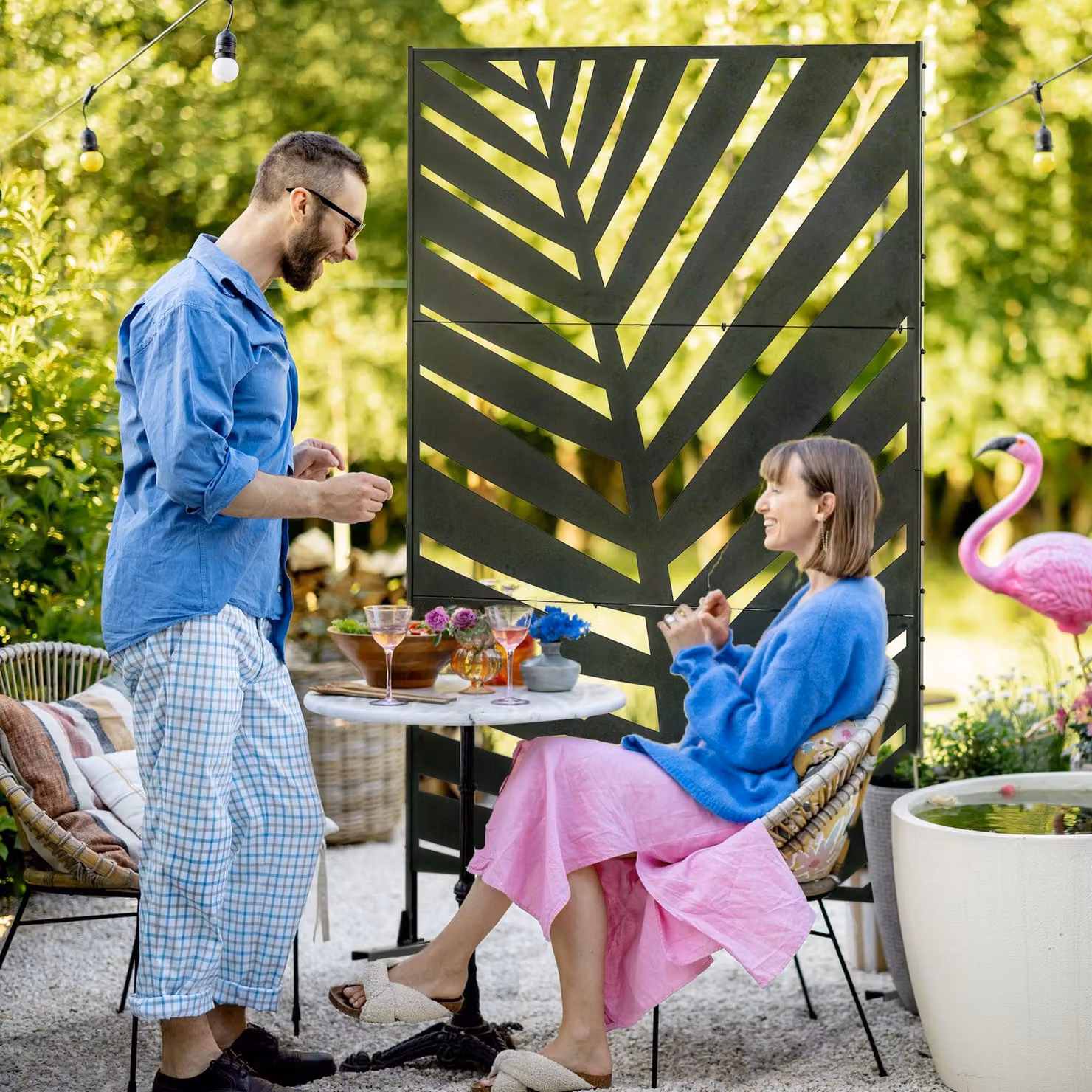 Outsunny Black Metal Outdoor Privacy Screen with Stand and Ground Stakes, H 198 cm x W 122 cm x D 7 cm – 2