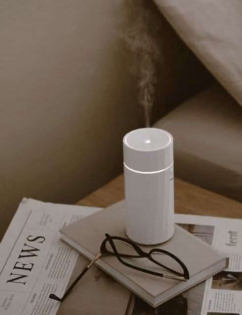 MADE BY ZEN Nomad Aroma Rechargeable Electric Diffuser, White