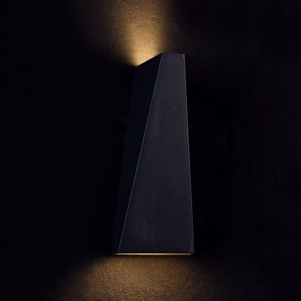 Netlighting Times Square Integrated LED Wall Lamp in Black, IP54 Rated, Warm White – 2