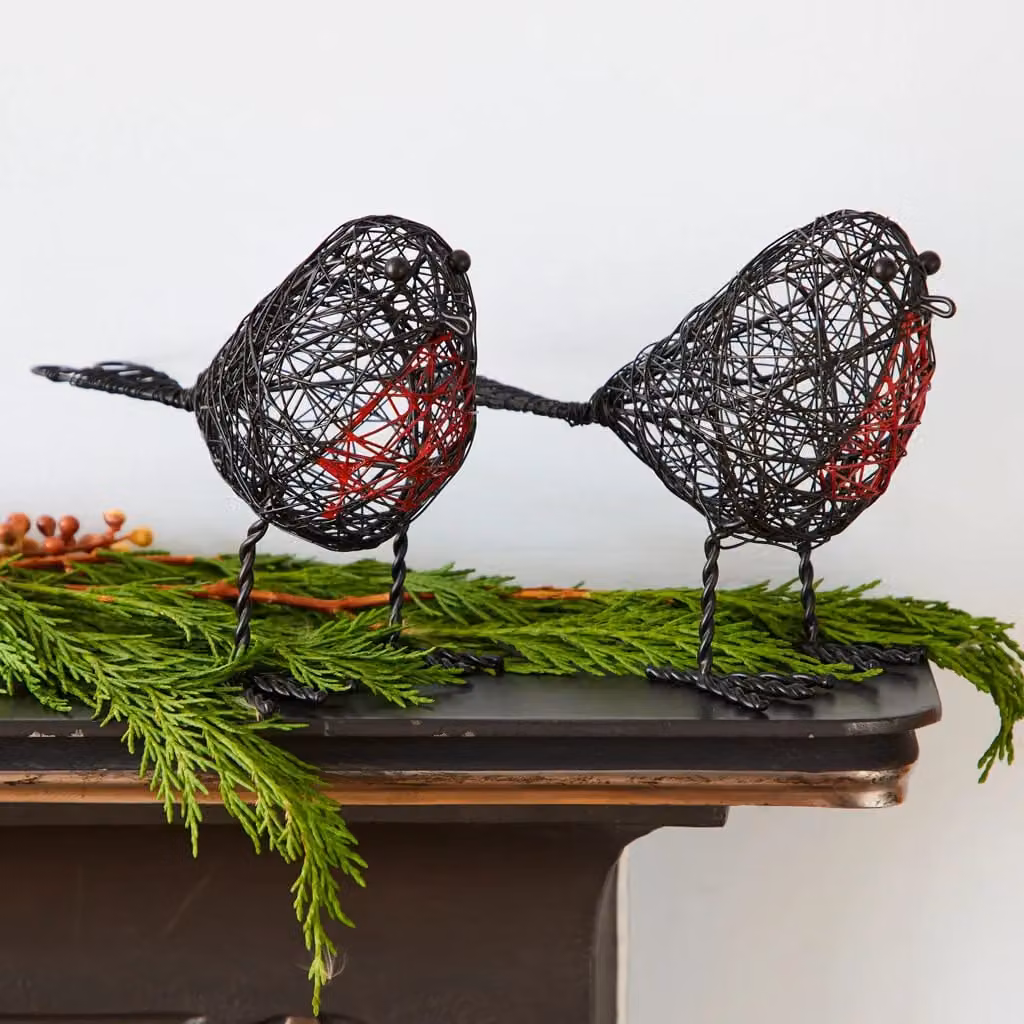 Paper High Set of Two Red Breasted Robin Metal Wire Mesh Decorative Ornaments in Black and Red – 2