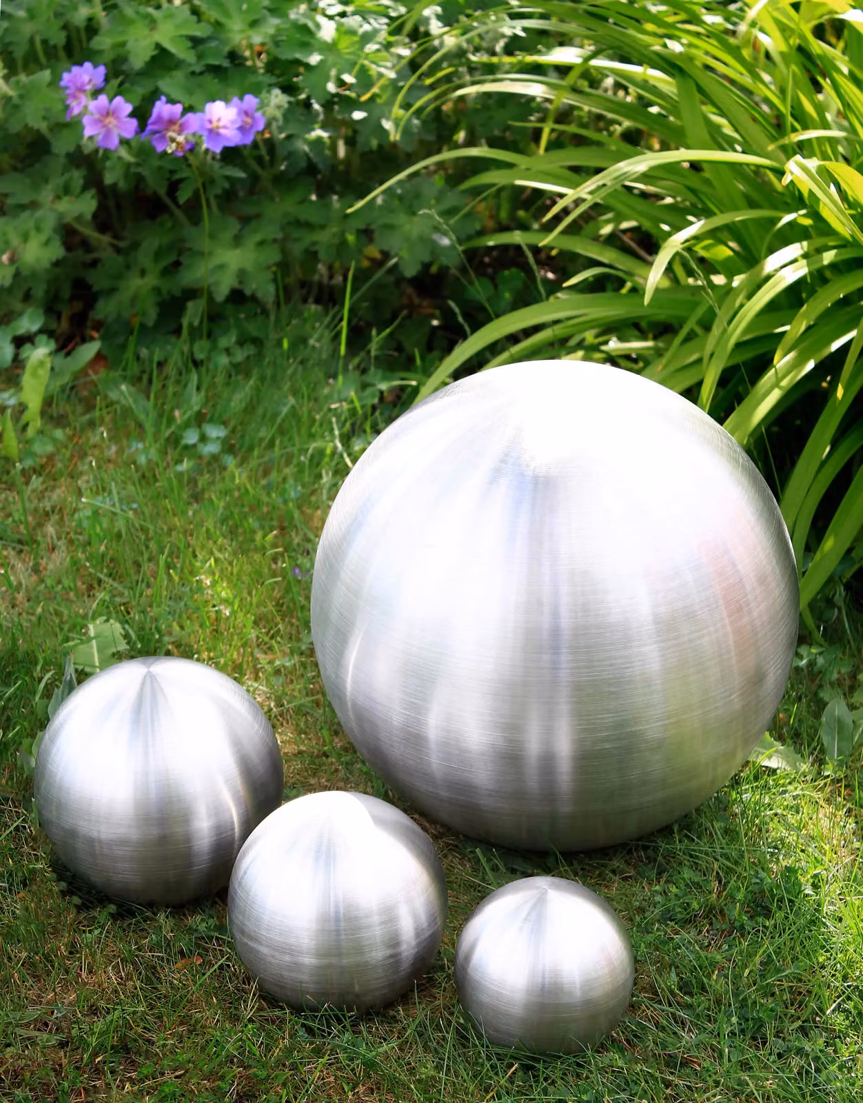 Primrose Brushed Stainless Steel Gazing Ball Garden Ornament, Silver, Diameter: 15 cm – 2