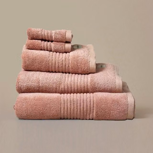 Misona Pack of 2 Ultra Soft Bamboo and Cotton Face Cloths in Pink, 30 x 30 cm – 1