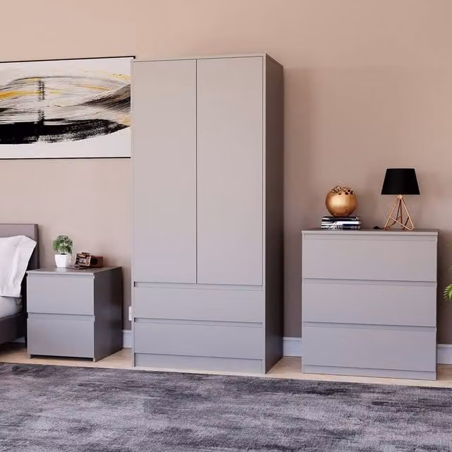 Vida Designs Modern Grey Bedroom Set
