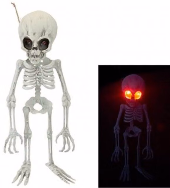 KDMD 2 Pack White Alien Hanging Skeleton Pendants with LED Eyes
