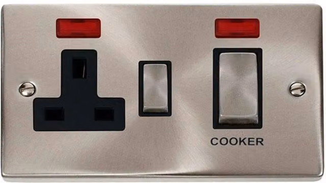SE Home Satin Brushed Chrome Cooker Control Unit with 13A Switched Plug Socket and 2 LED Neons in Metallic Silver