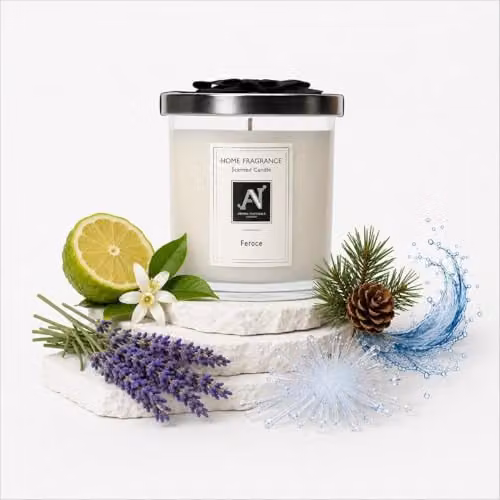 Aroma Naturals Minimalist Luxe Feroce Scented Candle in White