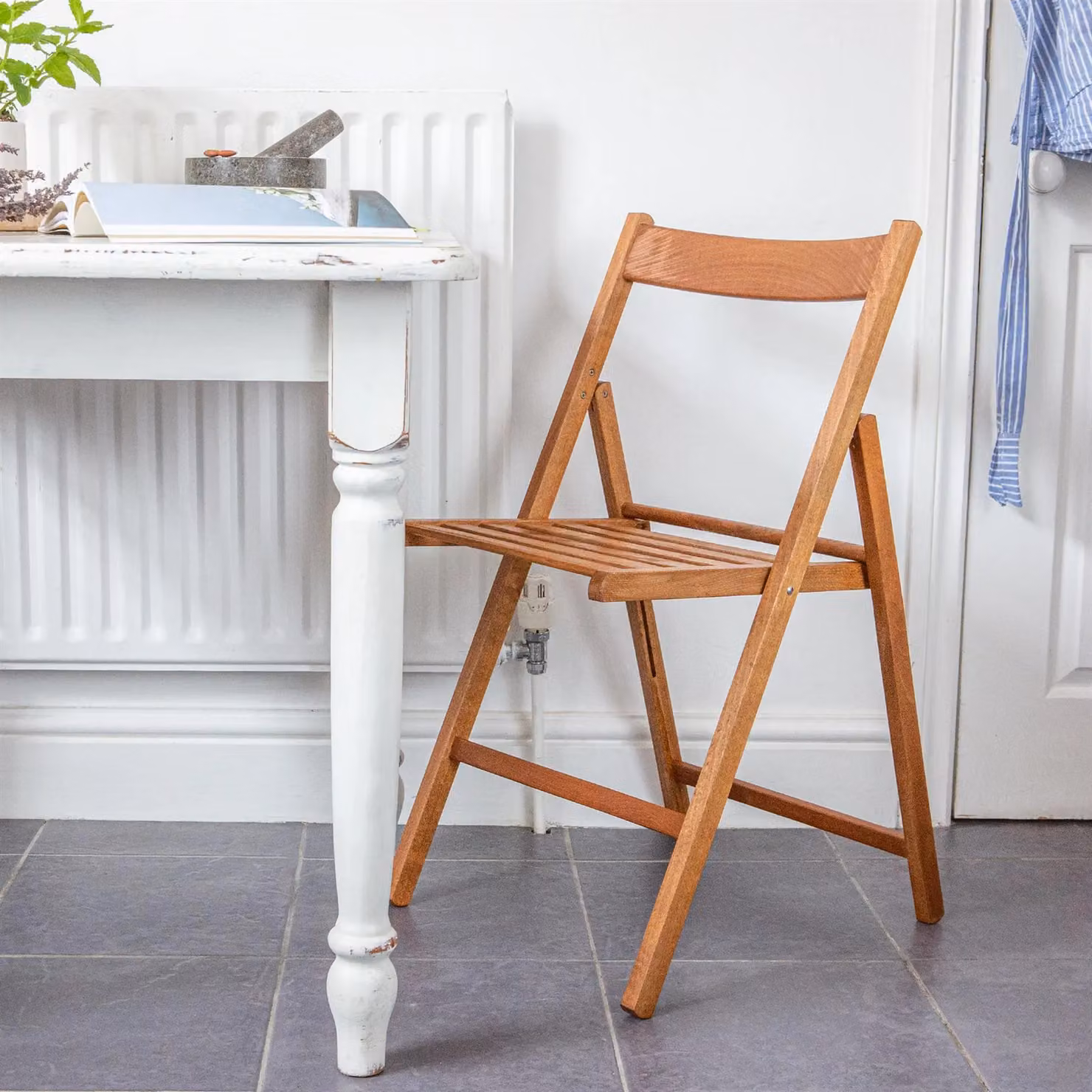Harbour Housewares Beech Wood Folding Chairs, Pack of 4, Brown – 2