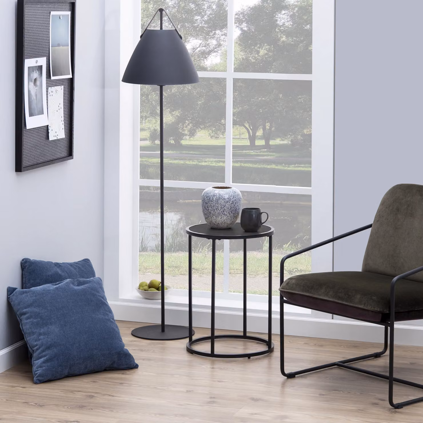 Furniture To Go Seaford Round Black Metal Side Table – 3