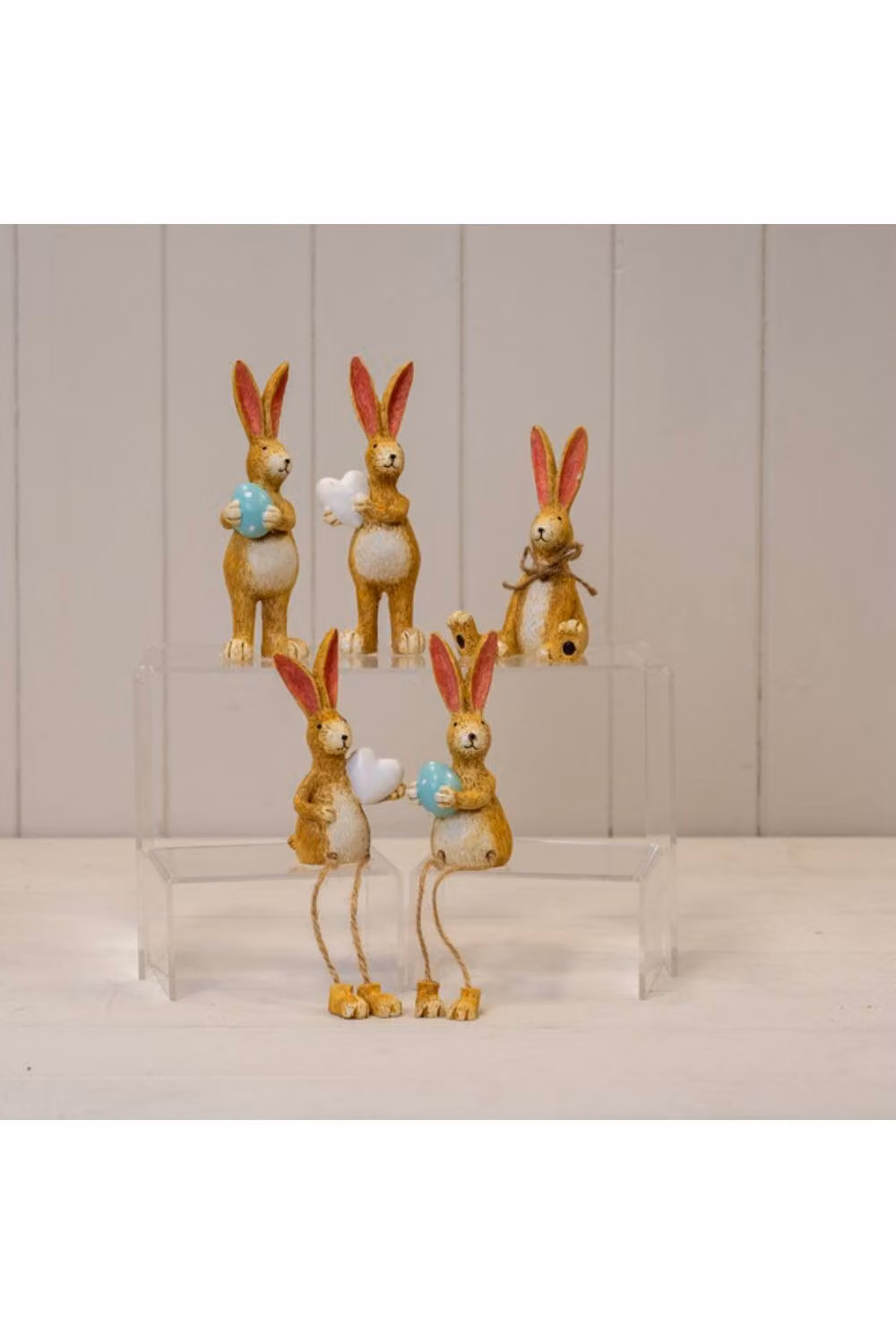 KDMD Natural Standing Rabbit Ornament with White Heart in Brown – 1