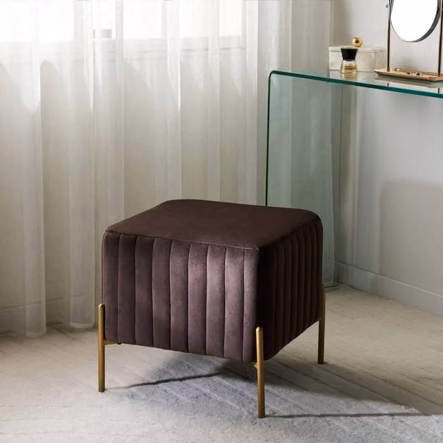 Wyld and Coco Glamour Velvet Footstool in Dark Brown with Gold Legs, W/D/H: 47 x 47 x 47 cm – 1