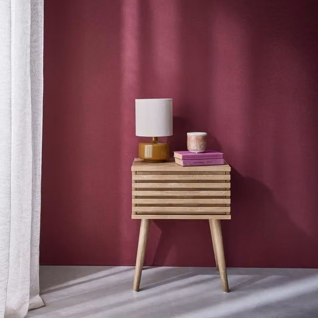 sweeek Scandi-style Bedside Table with Grooved Wood Effect in Light Brown, W/D/H: 40 x 29 x 50.5 cm – 1
