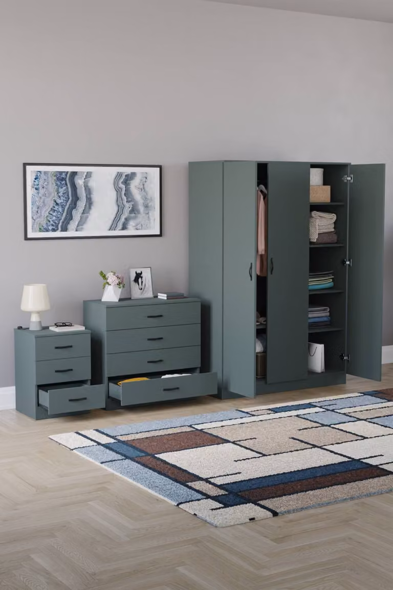 Home Discount Riano 3-Piece Modern Bedroom Set in Green, including Wardrobe, 4-Drawer Chest and 3-Drawer Nightstand