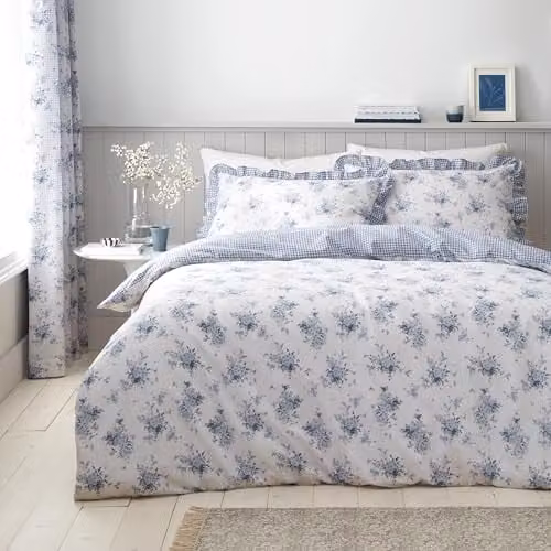 Catherine Lansfield Lucie Floral Frill Reversible Double Duvet Cover Set with Pillowcases in White and Blue, Duvet Cover: 200 x 200 cm, Pillowcases: 50 x 75 cm