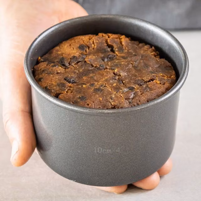 MasterClass Non-Stick Loose Base Deep Cake and Pork Pie Pan, Grey, Diameter: 10 cm