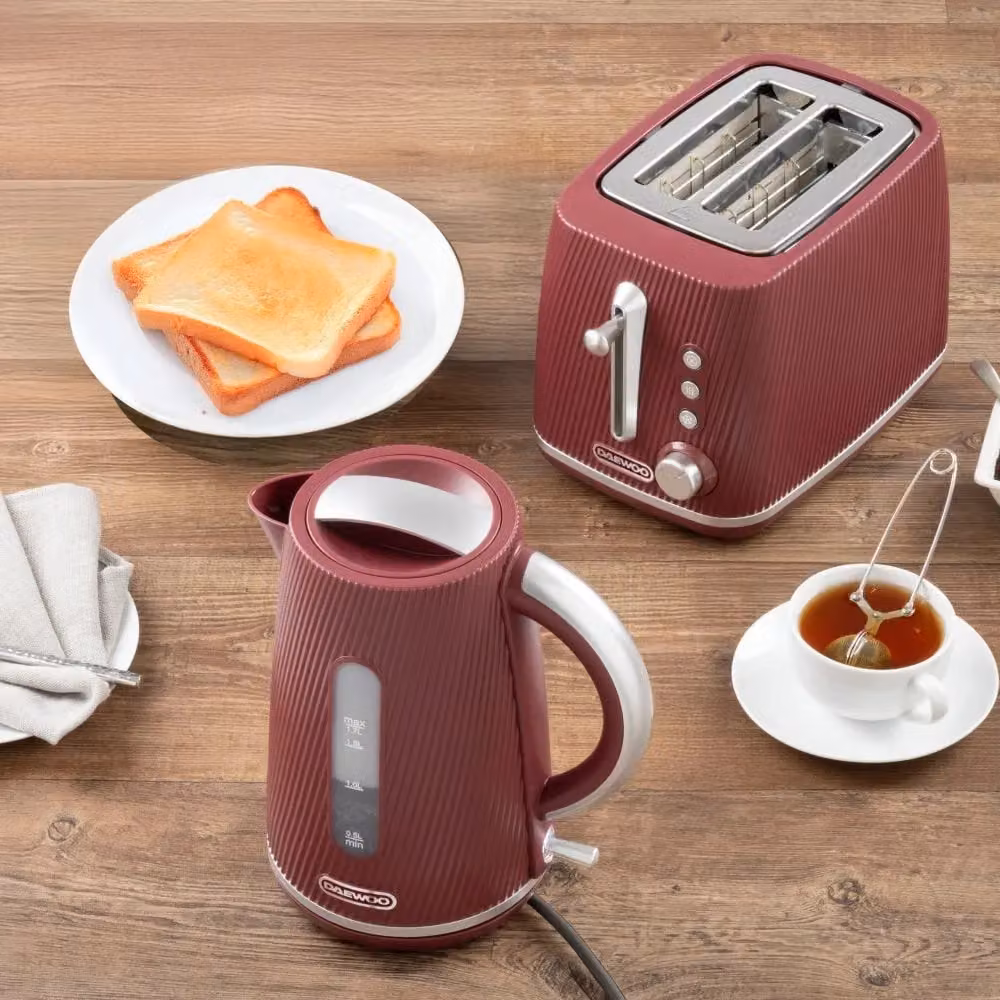 Daewoo Cascade Red 2-Slice Toaster and 1.7L Fast-Boil Kettle Set – 2