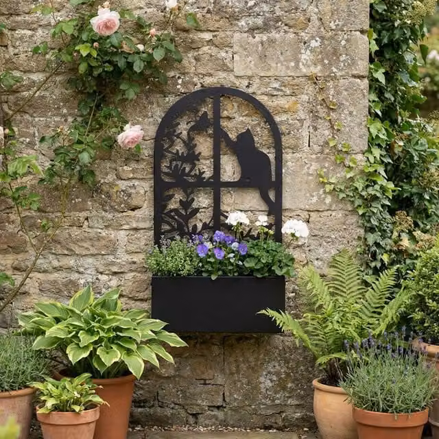 Scottish Everlastings Ltd Black Cat Metal Planter with Screen, W: 65 cm, D: 35 cm, H: 15 cm – 1
