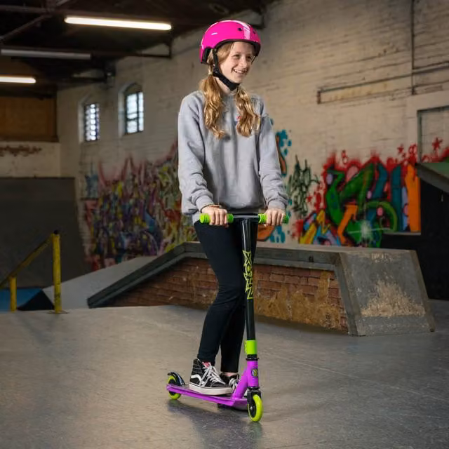 Xootz Toxic Stunt Scooter in Purple and Green