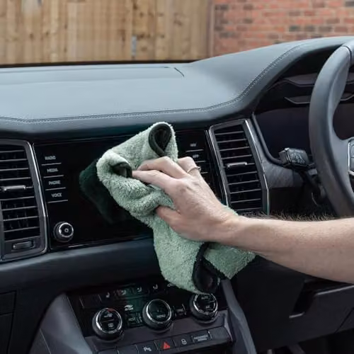 JVL Microfibre Car Cleaning Cloth in Grey, Green and Black, W/D/H: 40 x 40 x 30 cm – 4