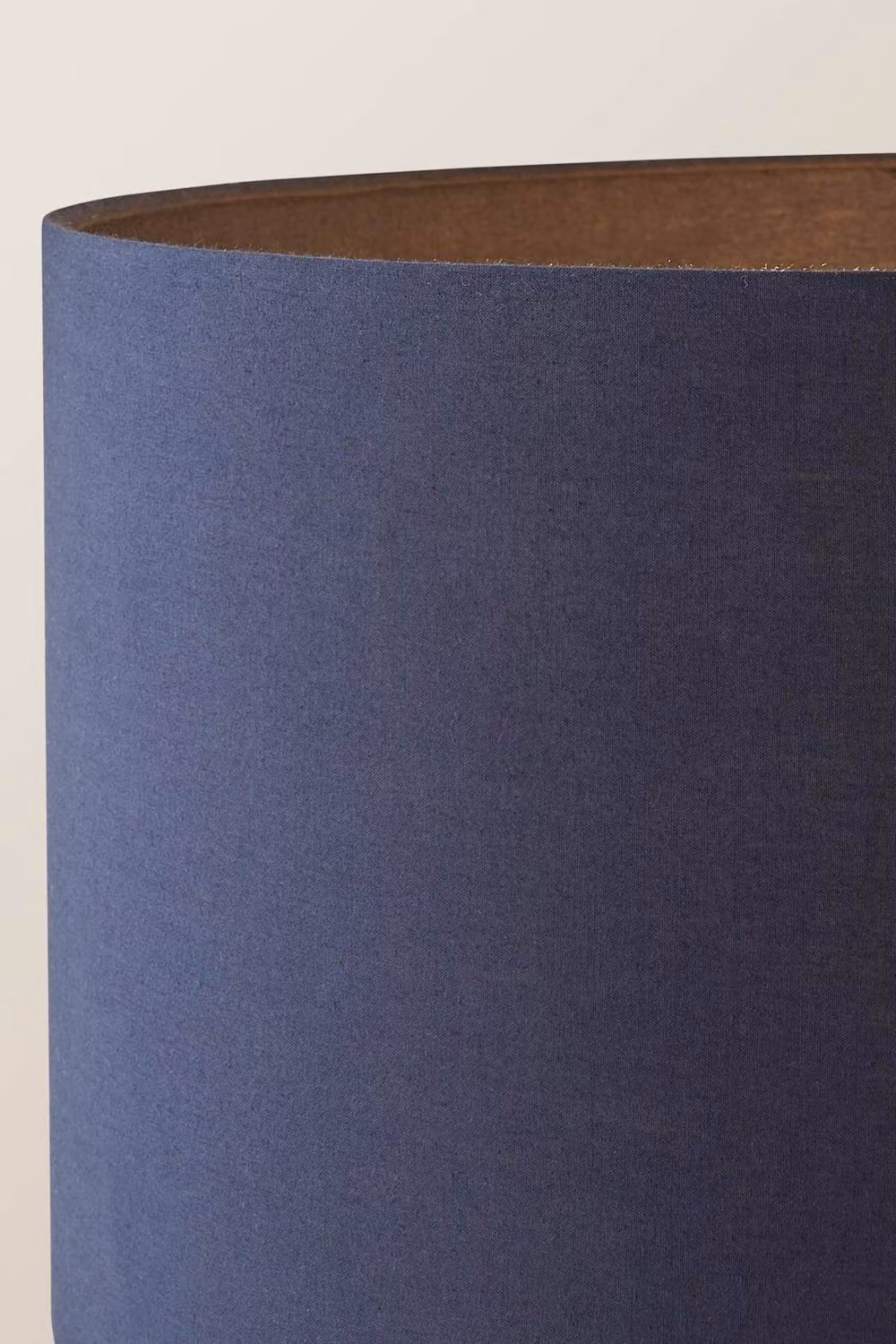 ValueLights Hiru 3 Tier Wooden Shelf Floor Lamp with Blue Fabric Cylinder Shade, Beige and Blue – 3