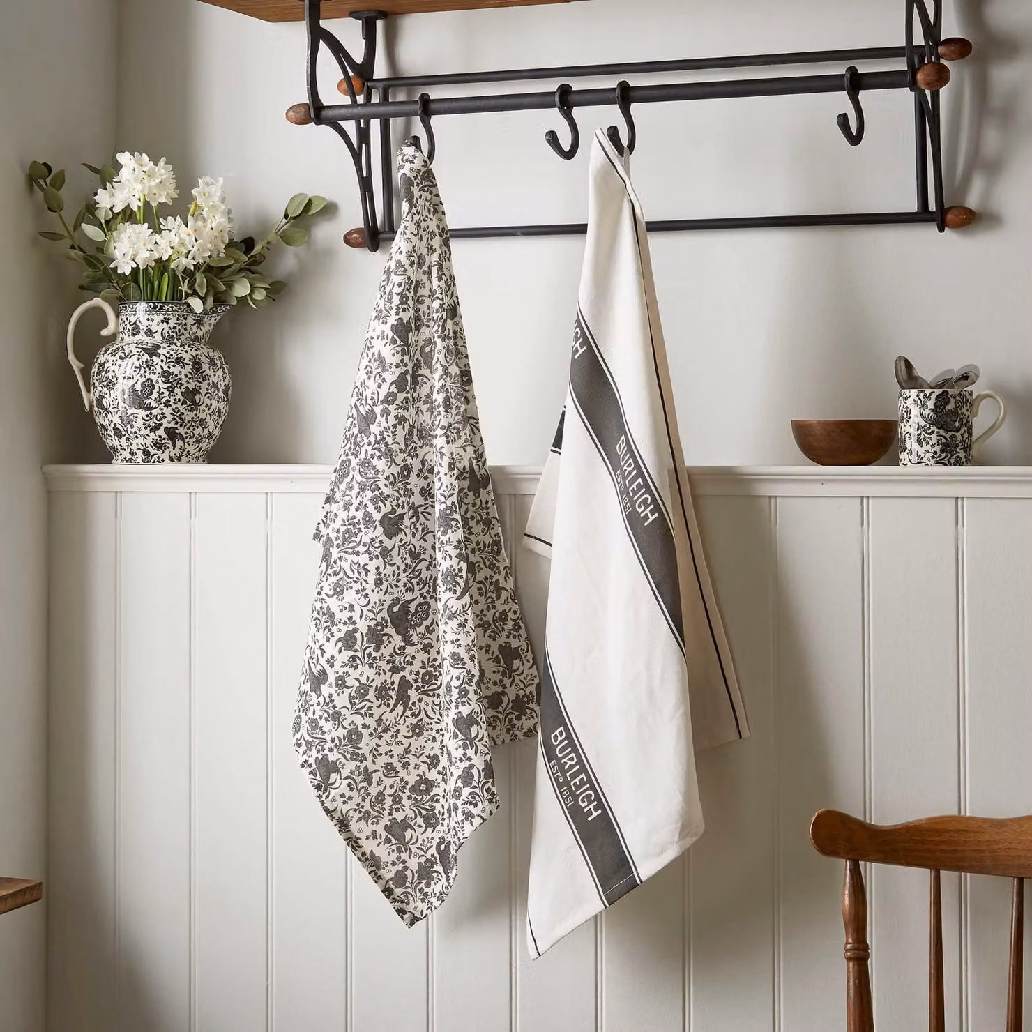 Bedeck of Belfast Burleigh Regal Peacock Cotton Tea Towel, Anthracite and White