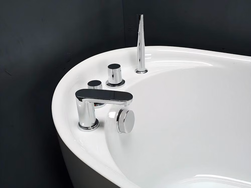 Vente-unique White Oval Freestanding Acrylic Bathtub with Tap, W/D/H: 170 x 75 x 73 cm – 4