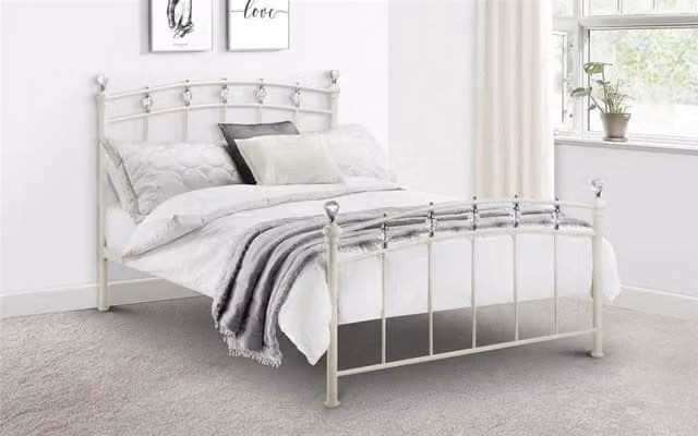 Ashfield Classic Metal Bed Frame in White, W/D/H: 90 x 190 cm
