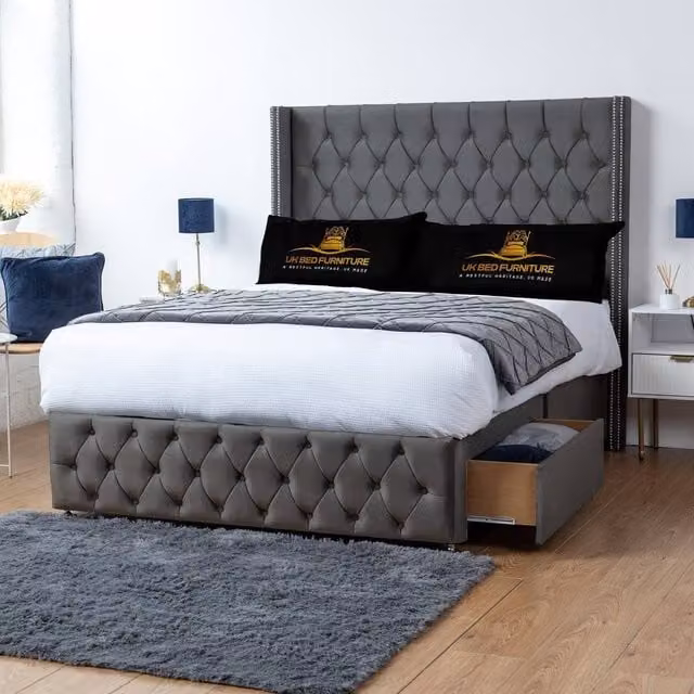 UK Bed Furniture Jasmine Wingback Divan Bed with 2 Foot End Drawers and 54 Inch Headboard in Grey, Size: Small Double (W/D/H: 120 x 200 cm) – 1