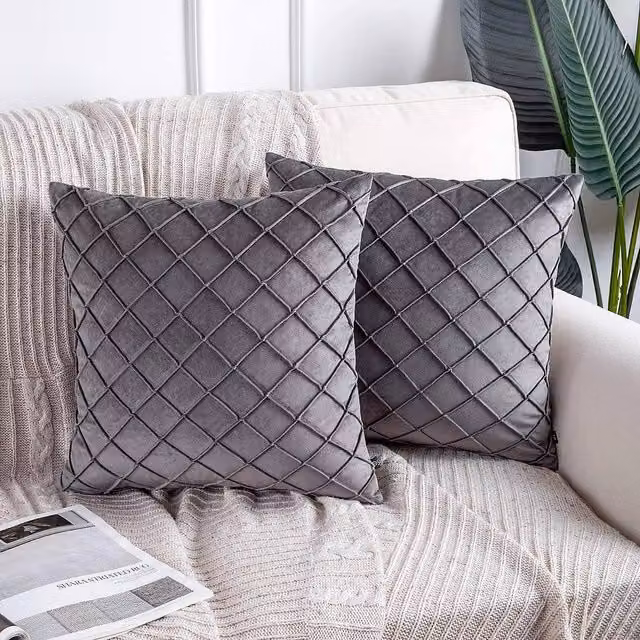 YnysTec Velvet Checked Square Cushion Cover in Dark Grey, W/D/H: 55 x 55 x 55 cm – 1