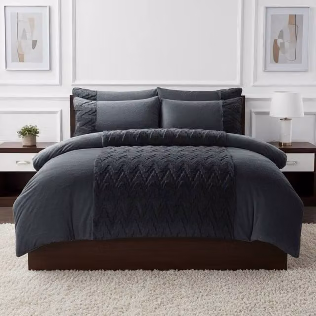 Snug City Zig Zag 3D Teddy Duvet Cover Set with Pillowcases, Grey, W: 140 cm, H: 200 cm