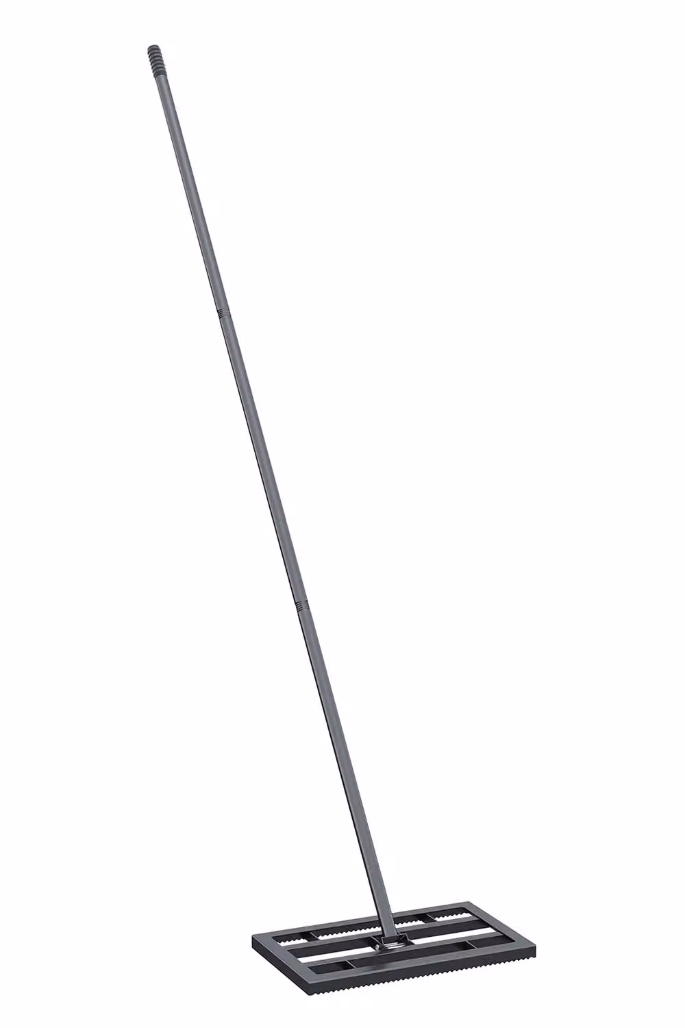 Living and Home Black Metal Lawn Levelling Rake with Detachable Handle and Serrated Design for Soil and Grass – 3
