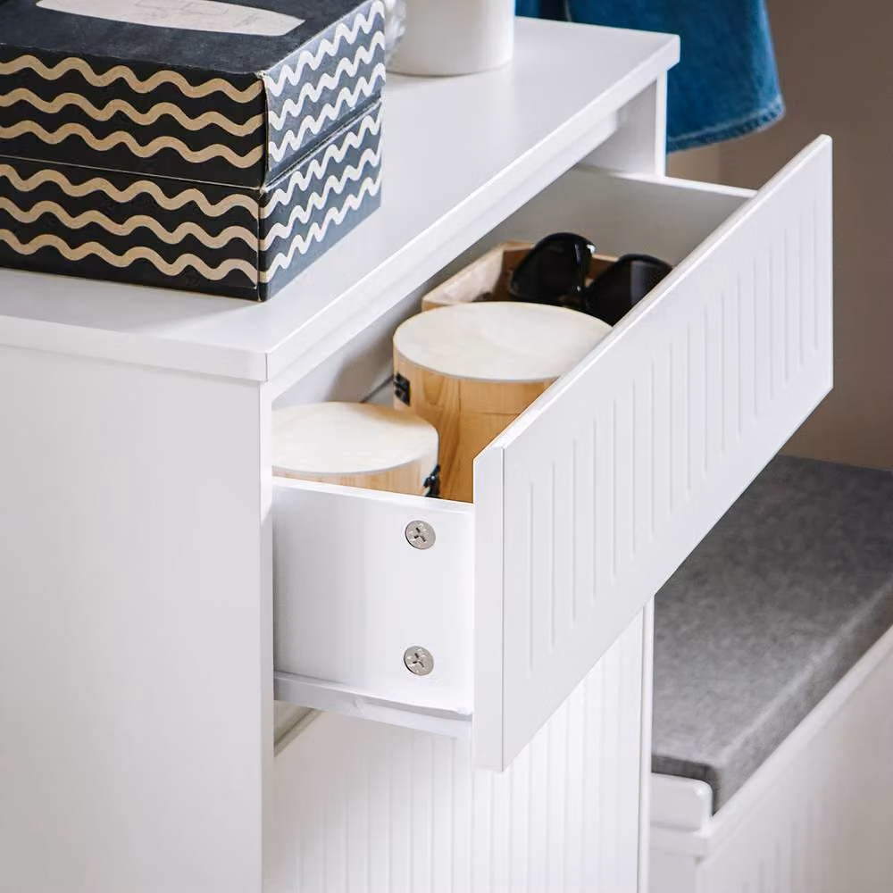 SoBuy Modern Slim White Shoe Cabinet with Drawer and Tilting Compartments – 3