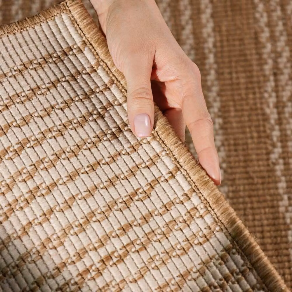 Ted Baker Allington Geometric Reversible Flatweave Indoor Outdoor Rug in Beige, W: 160 cm, L: 230 cm – 3