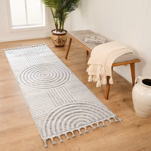 Livabliss Nora Geometric High Pile Fringe Rug in Grey and Ivory, W: 200 cm, D: 275 cm