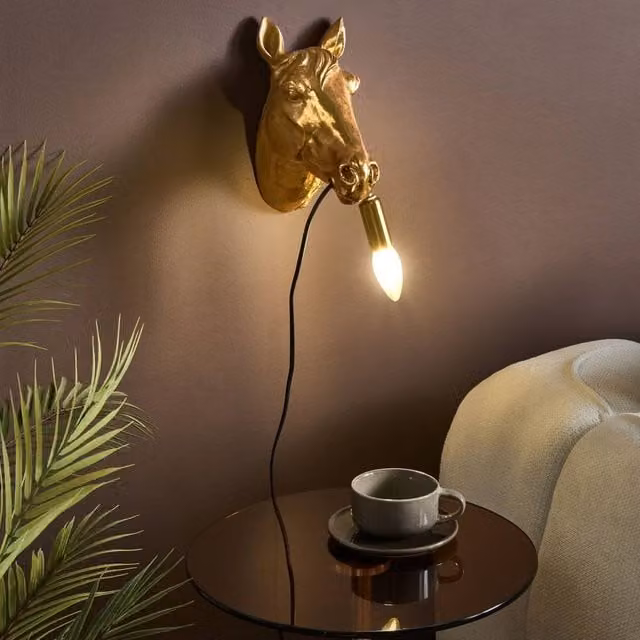 Wyld and Coco Gold Horse Head Polyresin Wall Lamp – 1