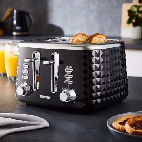 Geepas Argyle Collection Kettle and 4 Slice Toaster Set in Black – 5